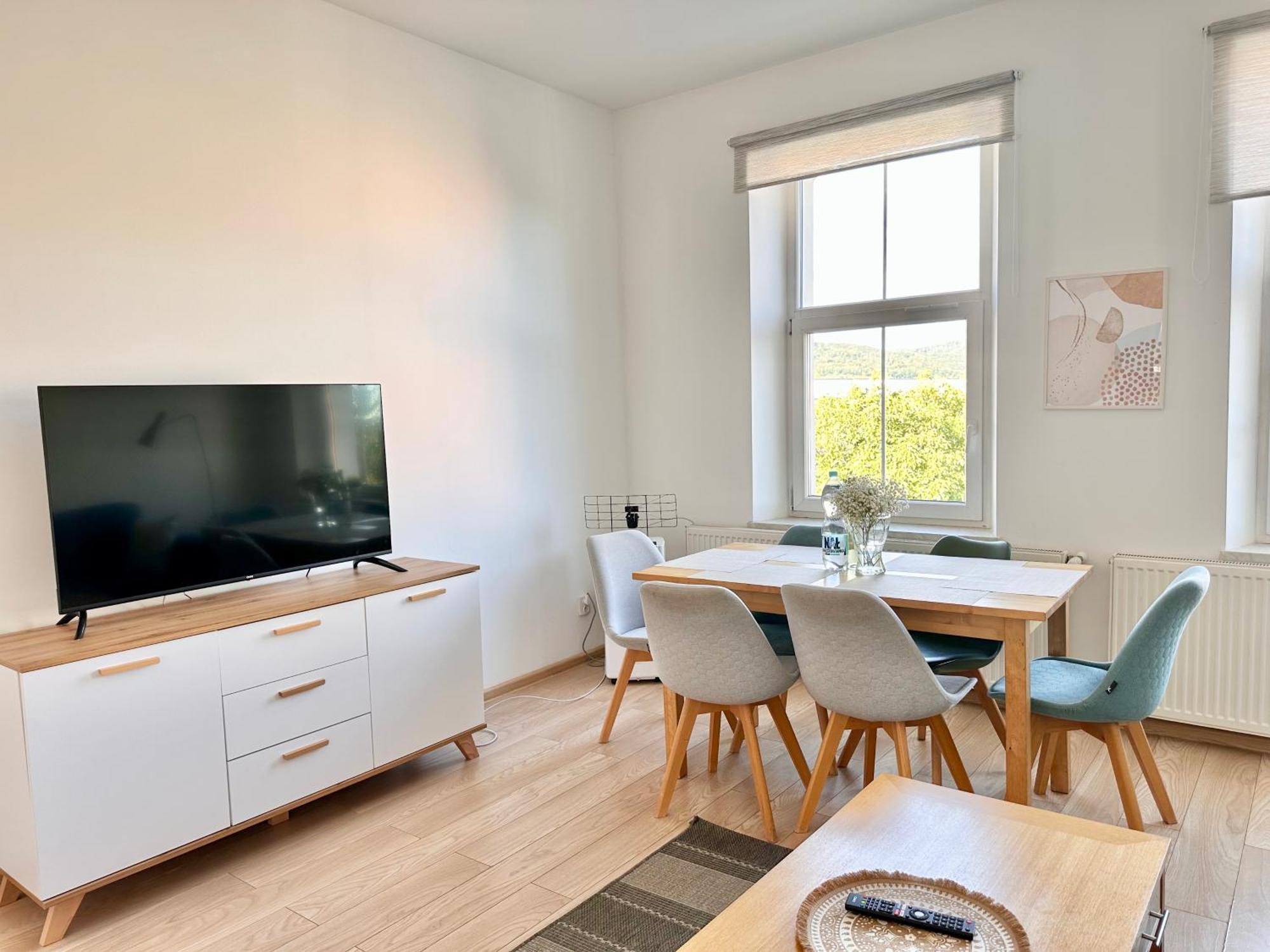 Słoneczny apartament blisko jeziora i gór Bielawa (Dzierzoniow) Exterior foto