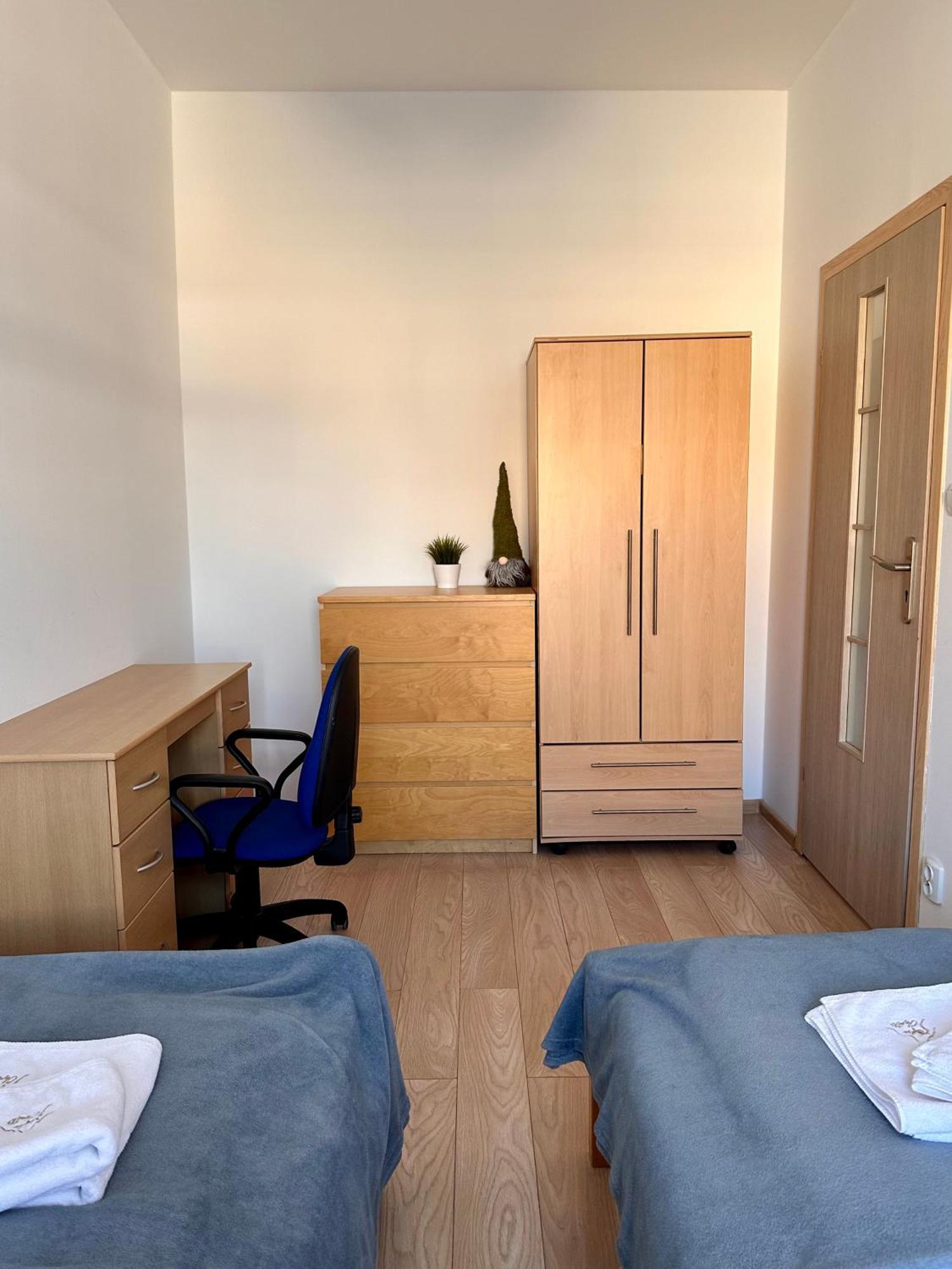 Słoneczny apartament blisko jeziora i gór Bielawa (Dzierzoniow) Exterior foto